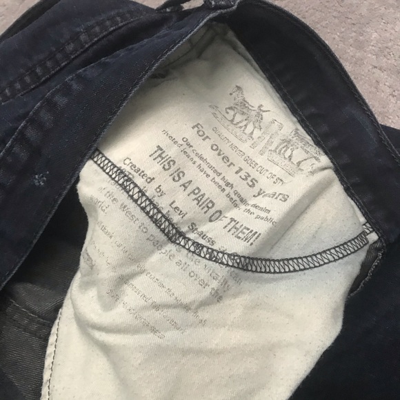 Levi’s Dark Wash Jeans - Picture 4 of 8